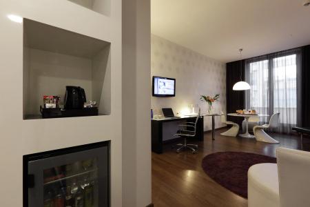 Holiday Inn Genoa City, An Ihg - 39