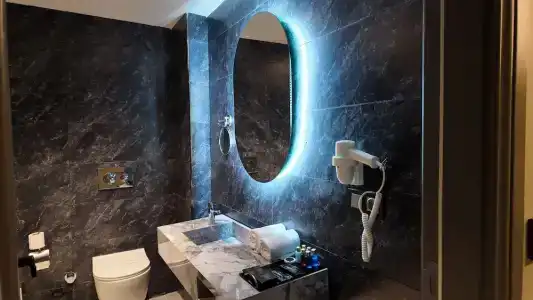 Lala Grand - 8