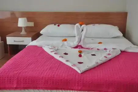 Önder Yıldız - 4