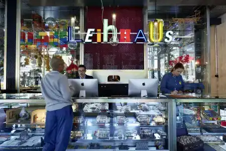 25hours Langstrasse - 12