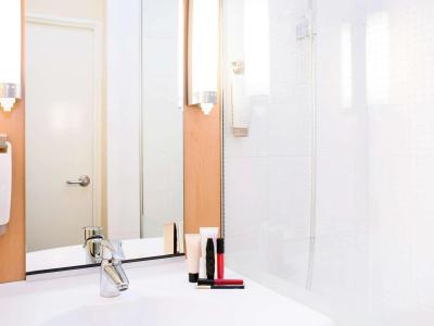 ibis Annecy Centre Vieille Ville - 13