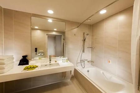 DoubleTree by Hilton Okinawa Chatan Resort - 42