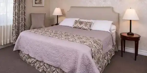 Red Coach Inn - 50
