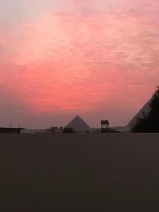 3 Pyramids View Inn - 111