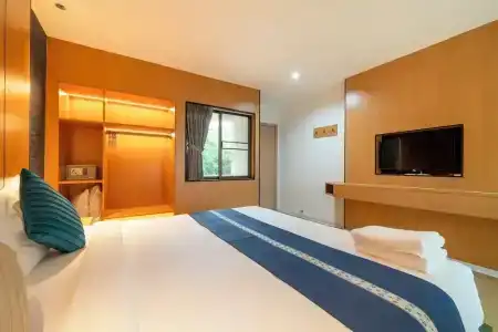 Selina Place - 93