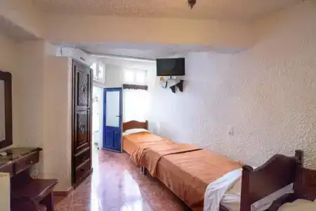 Porto Perissa - 37