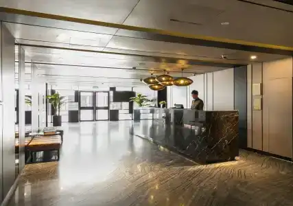 Venue The Lily - Sg Clean - 1
