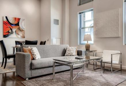 Global Luxury Suites Downtown - 6