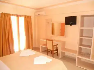 Zante Plaza & - 50