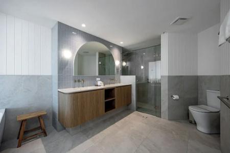 Oceana On Broadbeach - 201