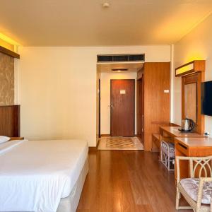 Golden Beach Pattaya - 25