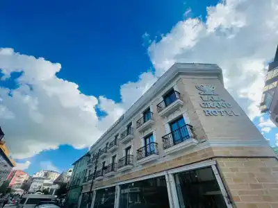 Lala Grand - 0