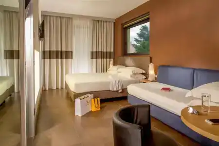 Best Western Plus Spring House - 57