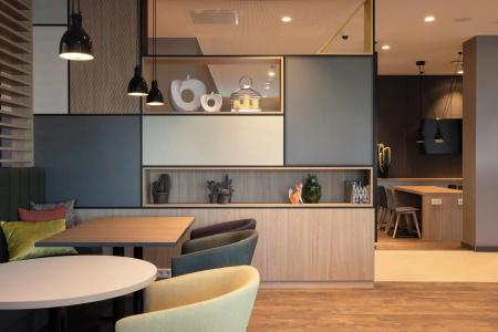 Holiday Inn - Eindhoven Airport - 19