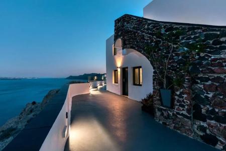 Pearl of Caldera Oia - Boutique by Pearl Collection - 185