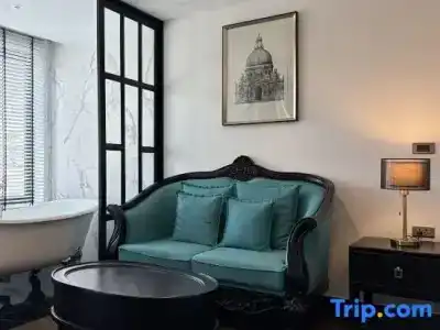 Glory Boutique Suite - 56