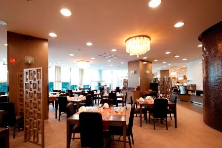 Zagreb - Health & Beauty - 12