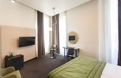 Grand Hedonist - 47