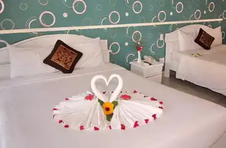 Little Paris Resort - 55