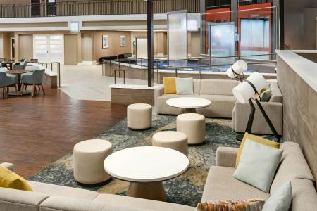 Embassy Suites by Hilton- Lake Buena Vista Resort - 35