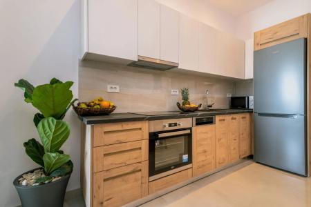 Aphrodite Studios & Suites - 44
