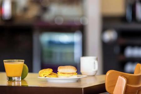 Home2 Suites by Hilton - 19