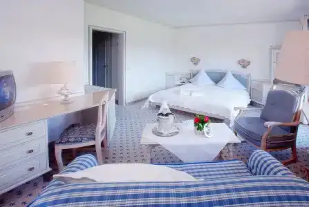 VitalDie Mittelburg - 2