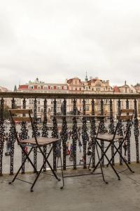 Old Town Square Residence by Emblem - 54