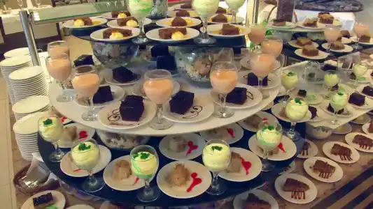 Flamingo Grand & Spa - 10