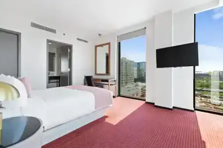 The Parc - 73