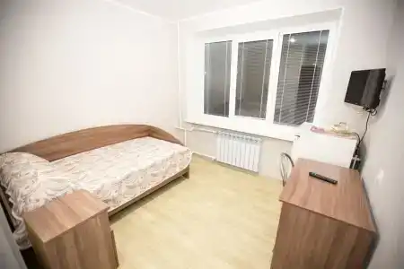 Октябрь - 112