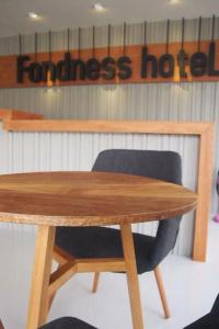 Fondness - 16