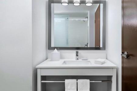 Four Points by Sheraton - 30