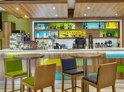 Holiday Inn Cardiff North m4 Jct 32, An Ihg - 22