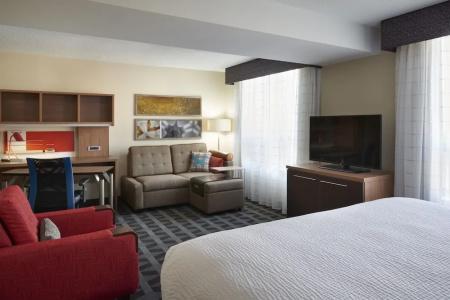 TownePlace Suites by Marriott - 38