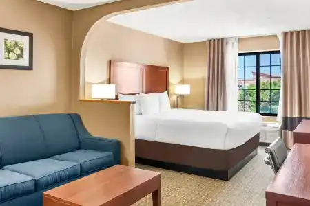 Comfort Inn Santa Fe - 69