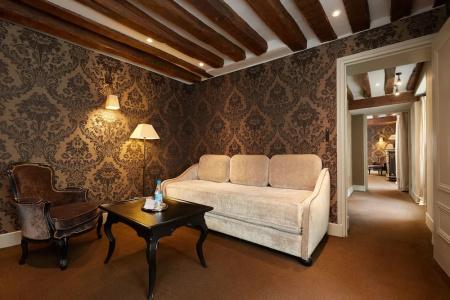 Le Pavillon de la Reine & Spa - Small Luxurys of the World - 125