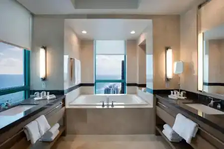 The Diplomat Beach Resort Hollywood, Curio Collection by Hilton - 73