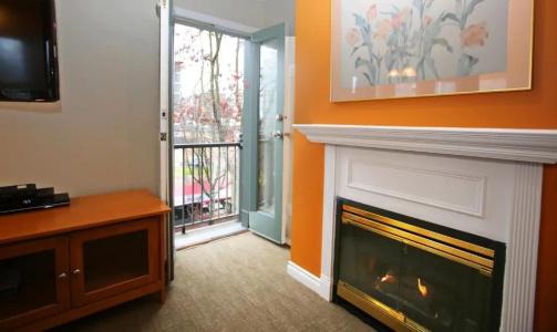 Times Square Suites - 93