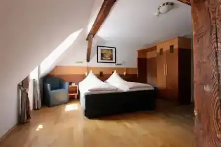 Rokokohaus - 4