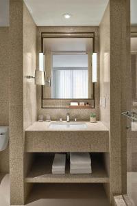 Thompson Hollywood - 40