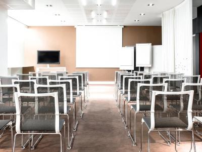 Novotel Lyon Confluence - 17
