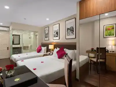 Golden Moon Suite - 2