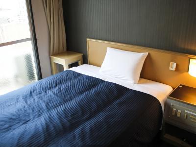 Livemax Namba - 5