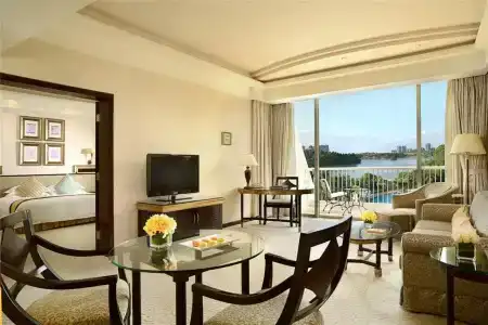 Tangla Dongguan (Former: Sofitel Dongguan Royal Lagoon) - 2