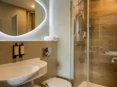 Best Western Plus hôTel De l'Arbois - 90