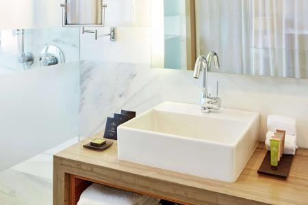 The Gabriel Miami Downtown, Curio Collection by Hilton - 8