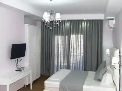 Flower Residence - 103
