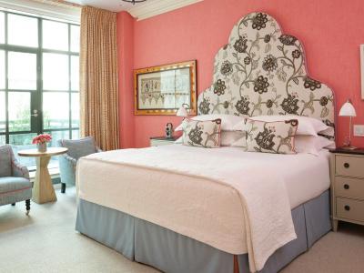 The Whitby - 180
