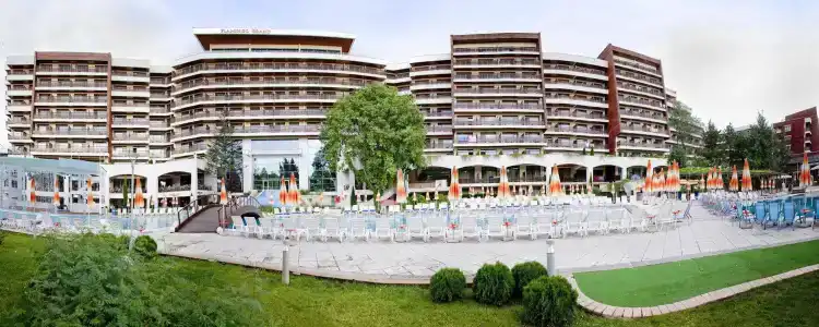 Flamingo Grand & Spa - 18